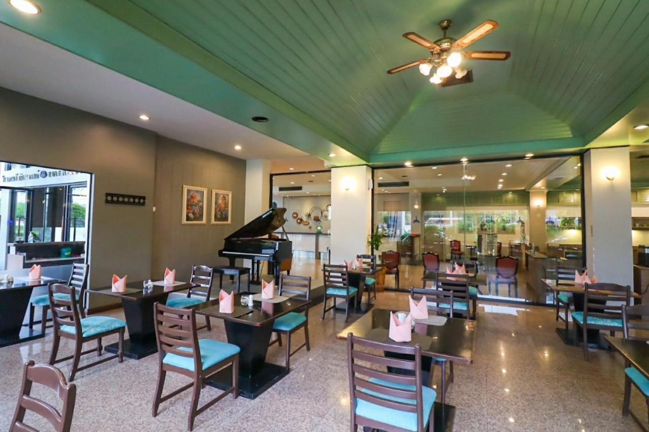 Hua Hin Grand Hotel And Plaza - Sha Extra Plus Bagian luar foto